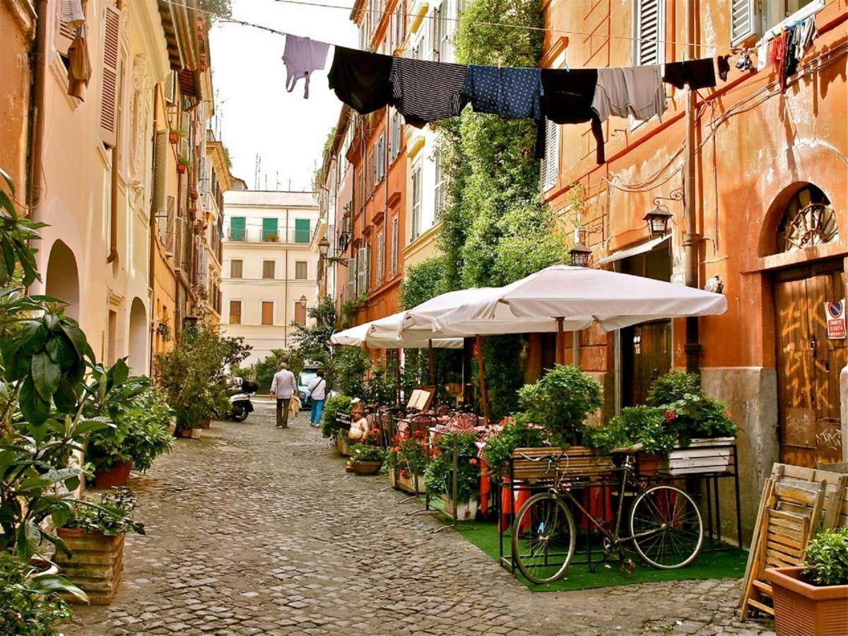 Panoramic Castle Apt Trastevere Rome Bagian luar foto